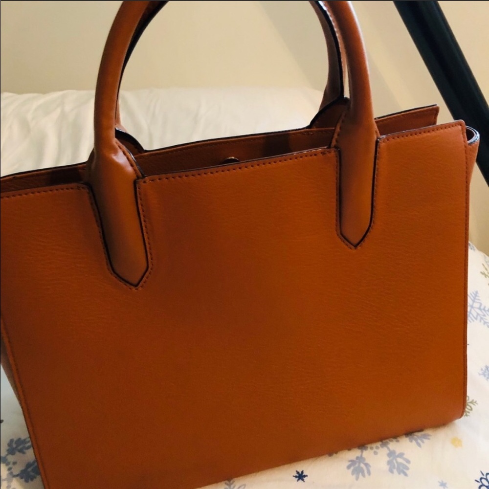 Kate Spade Purse - Picture 4 of 6
